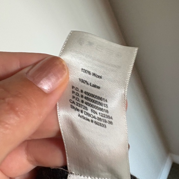 Wilfred extra fine merinos wool Charcoal Trench Coat - Picture 10 of 11